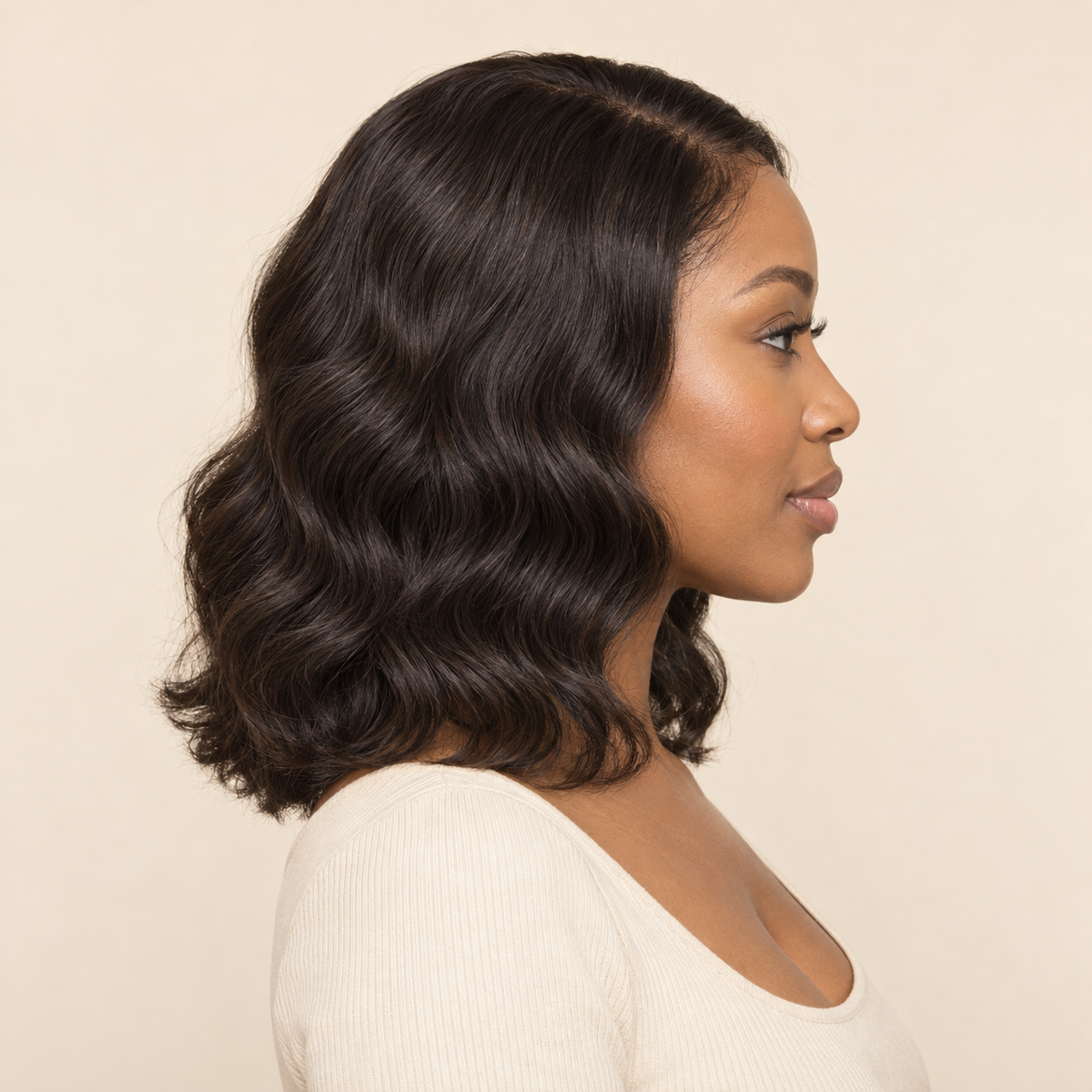 Body Wave lace-closure human-hair wig, natural color, 12 inch, model side view, AI-generated visualization.